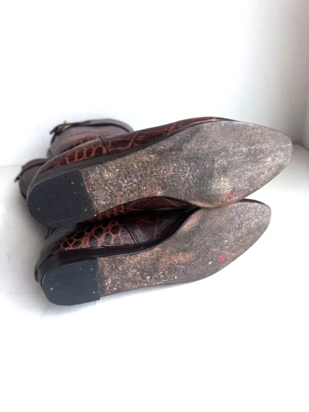 Vintage Handmade BCBG Alligator Print Brown Boots 7